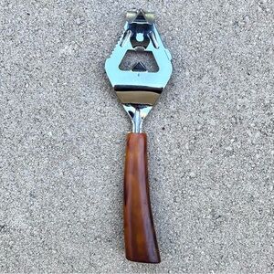 MCM Bakelite Handle Bottle / Can Opener 1950s Vintage